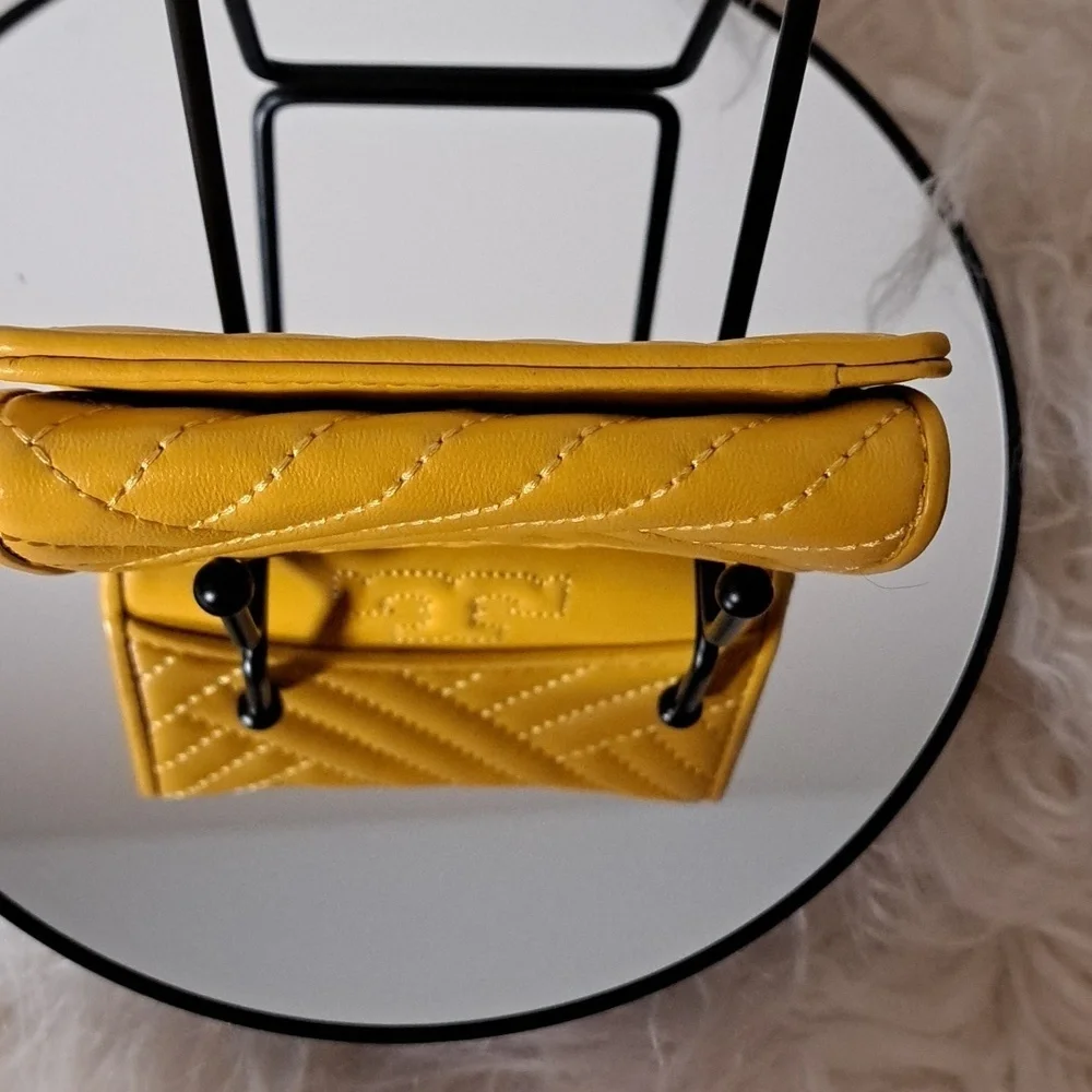 Tory Burch tory burch